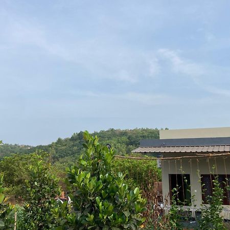 Mo'S Agro Villa Pāppinisseri Dış mekan fotoğraf